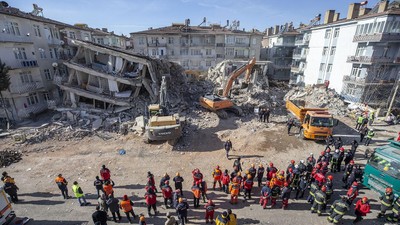 Uzman İsim 5 Yıl Önceki Afeti Hatırlattı: Elazığ'daki Depremin Sebebi Ne?