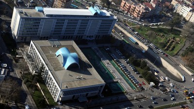 İBB Yönelik İkinci Dalga  Operasyonunda Flaş Gelişme: 52 Kişi Adliyeye Sevk Edildi