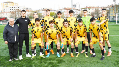 Kocasinan Şimşekspor U15, Kayseri Şampiyonu Oldu