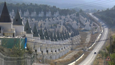 Bolu’daki 'Burj Al Babas' Projesine Dolandırıcılık Davası: 13 Kişiye 885 Yıla Kadar Hapis Talebi