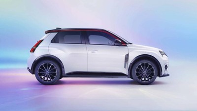 Elektrikli Renault 5’in Türkiye Fiyatı Sızdı: Efsane Model 30 Yıl Sonra Yeniden Yolların Tozunu Attıracak