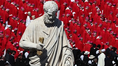 Papalık Seçiminde Gizemli Baca ve 11 Şaşırtıcı Detay! Dünya Beyaz Dumanı Bekliyor