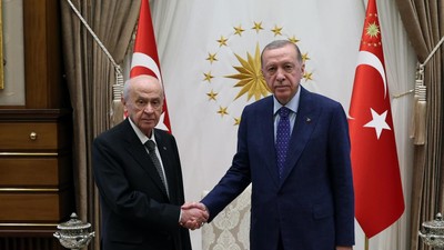 Devlet Bahçeli'den Cumhurbaşkanı Erdoğan’a Tebrik Telefonu