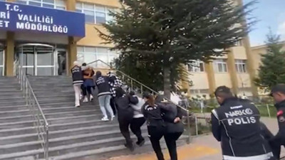 Kayseri'de Uyuşturucu Satıcılarına Operasyon! 27 Gözaltı