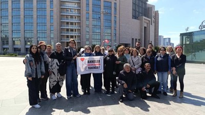 Tutuklu Gençlerin Aileleri İsyan Etti: ‘Özel’e Saldıranlar Dışarda Bizimkiler İçerde'