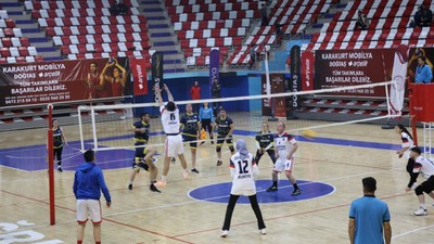 Ağrı’da Voleybol Şöleni: Ağrı Adalet Şampiyon Oldu