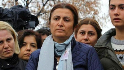 Türkan Elçi’den Dikkat Çeken Anneler Günü Paylaşımı