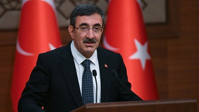 Cumhurbaşkanı Yardımcısı Cevdet Yılmaz'dan Fesih Kararı Sonrası Uyarı! 'Provokasyonlara ve Süreci Engelleme Gayretlerine Karşı Uyanık Olunmalı'