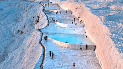 Pamukkale'de Turizm Sezonu Öncesi Tepki Çeken Tadilat: Meclis Gündemine Getirildi