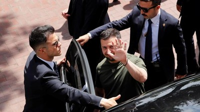 Ukrayna Devlet Başkanı Zelenskiy Türkiye'den Ayrıldı
