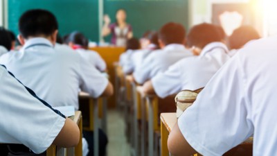 MEB'den Eğitimde Yeni Dönem Sinyali! Lise 2 Yıla mı Düşüyor? İşte 4+4+4’e Alternatif Yeni İki Model
