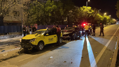 Zincirleme Kazada 5 Kişi Yaralandı