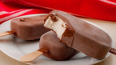 Ünlü Dondurma Markasının İçinden Çıktı! Market Raflarından Tek Tek Toplatılıyor