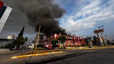 Mersin'de Fabrika Yangını