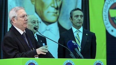 Fenerabahçe'de Aziz Yıldırım'ın Adaylık Kararı Belli Oldu
