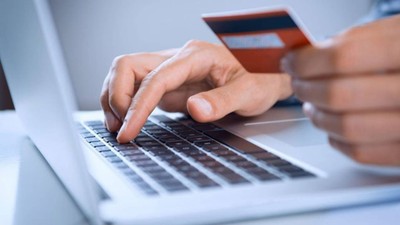 Online Alışverişte Yeni Dönem! 2026'da Yürürlüğe Girecekti Ama... Bakanlık Yeni Kararı Duyurdu