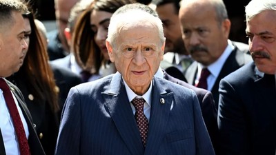 Bahçeli, Partilileriyle Bir Araya Geldi