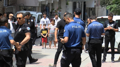 Küçükçekmece'de Korku Dolu Anlar! Bir Mahalle Ayağa Kalktı, Sesi Duyan Kaçacak Yer Aradı