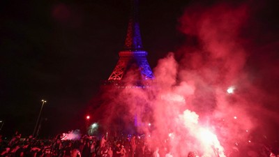 Paris'te 'Şampiyonluk' Faciası! İki Kişi Öldü, Yüzlerce Kişi Gözaltında