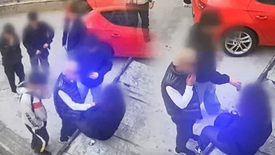 Kadıköy'deki Bıçaklı Gaspçıların İfadesi 'Pes' Dedirtti: 'Şikayetçi Olacaksa Kolyeyi Geri Vereyim'
