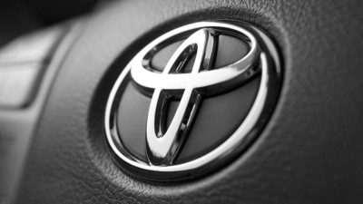 Otomotiv Devinin Hisseleri Sert Düştü! Piyasalar Alarma Geçti