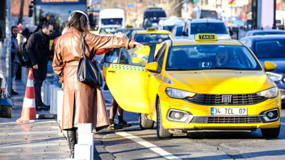 UKOME Karar Aldı, İBB Duyurdu! Taksilerde Yeni Dönem... Yoldan Taksi Çevirmek Tarih Oluyor