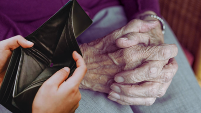 Emekliden Bayram İsyanı: Hindinin Fiyatı Bile Maaşım Kadar