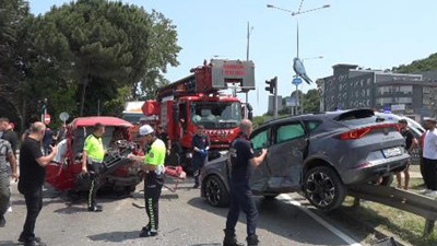 Samsun’da Otomobil ile Minibüs Çarpıştı: 2’si Ağır 6 Yaralı