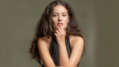 Ünlü Oyuncuya Kene Yapıştı, Hastanelik Oldu
