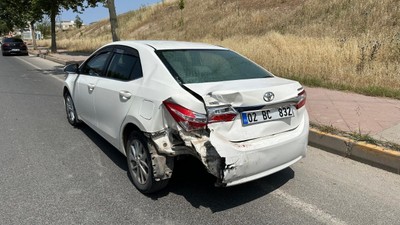 Adıyaman’da Otomobil ile Hafif Ticari Araç Çarpıştı: 1 Hafif Yaralı