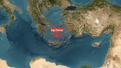 Ege Denizi'nde Peş Peşe Deprem! İzmir'de de Hissedildi
