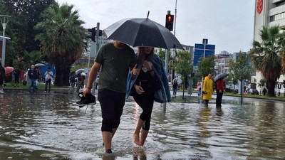 Meteoroloji İl İl Uyardı: Güneşe Kanmayın, Sağanak Yağış Geliyor