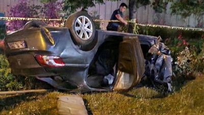 İstanbul'da Feci Kaza! Bariyerleri Aşıp Takla Attı: Ölü ve Yaralılar Var