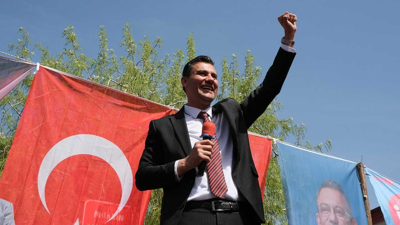 Manisa Efesini Gözyaşlarıyla Uğurladı! Ferdi Zeyrek'e Acı Veda