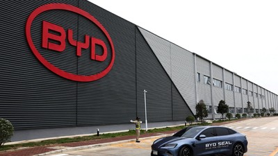 Manisa'ya Yatırım Yapacaktı: BYD 1300 Beygirlik Devin Anahtar Teslimlerine Başladı