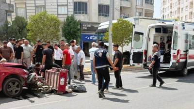 Otomobil ile Motosiklet Çarpıştı, 2 Yaralı