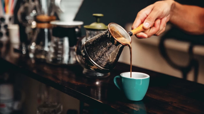 Dev Şirket Olağanüstü İş Fırsatını Duyurdu: Kahve İç, Dünyayı Gez, 5 Milyon TL Kazan