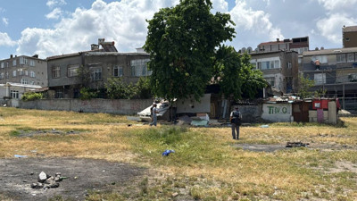 İstanbul'da Dehşet Anları: Boş Arazide Ceset Bulundu