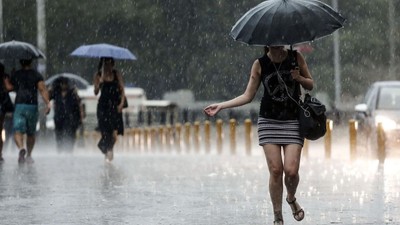 Marmara, Akdeniz, Karadeniz... Güneş Veda Ediyor, Sağanak Yağış ve Fırtına Geliyor
