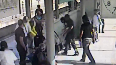 İZBAN’daki Dehşetin Görüntüsü Ortaya Çıktı! Ölüme Götüren Tartışma Kamerada