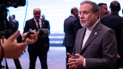 İran Dışişleri Bakanı Erakçi'den İstanbul'da Kritik Mesaj: 'Müzakereli Bir Çözüme Kesinlikle Hazırız'