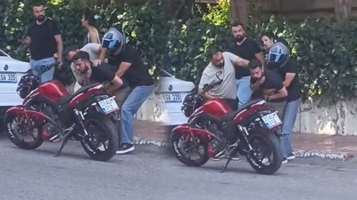 Şeker Yerken Ölüyordu, Motosiklet Sürücüsü İmdadına Yetişti