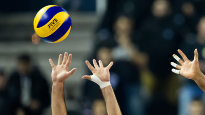 Milli Voleybol Takımında Deprem! İki Yıldız Birden Sakatlandı, Şimdi Ne Olacak?