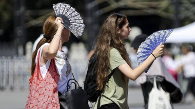 Türkiye Kavruluyor! Meteoroloji'den Sıcaklık Uyarısı... Termometreler Zirveyi Görecek
