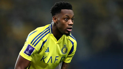 Milyonlar Onu Bekliyordu! Fenerbahçe'nin Yeni Yıldızı Jhon Duran İstanbul'da