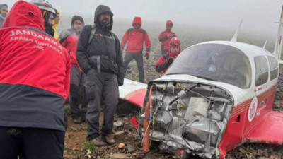 İlk Görüntüler Ortaya Çıktı: Rize'de Düşen Uçağın Enkazı Böyle Bulundu