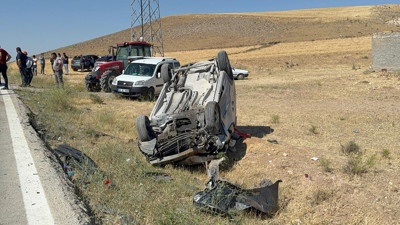 Ankara'da İki Araç Kafa Kafaya Çarpıştı! 1 Ölü, 4 Yaralı