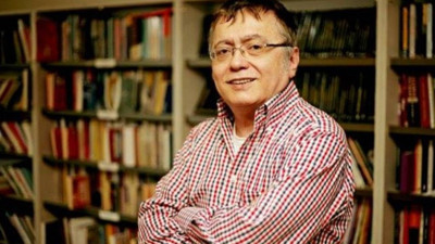 Gazeteci Hikmet Çetinkaya'nın Cenaze Programı Belli Oldu