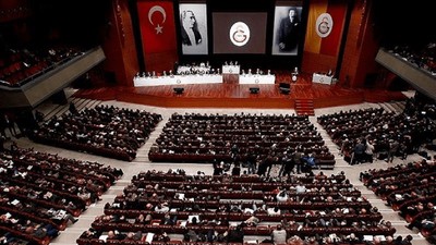 Galatasaray'ın Acı Günü... Yönetim Kurulu Üyesi İsmail Sarıkaya Hayatını Kaybetti