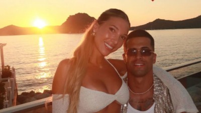 Ünlü Futbolcu Joao Cancelo Tatil İçin Türkiye’yi Seçti